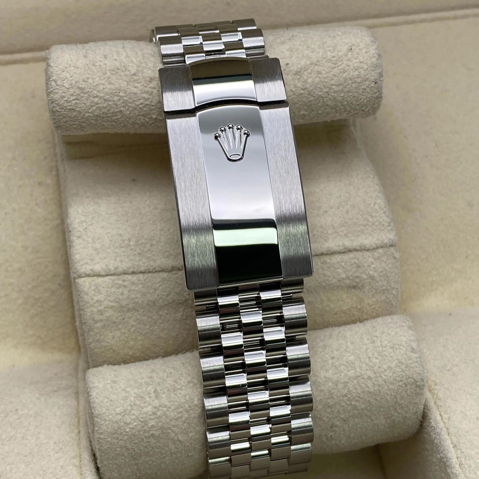Rolex Datejust 41 126334 Steel White Gold Mint Green Dial Automatic Watch image 6
