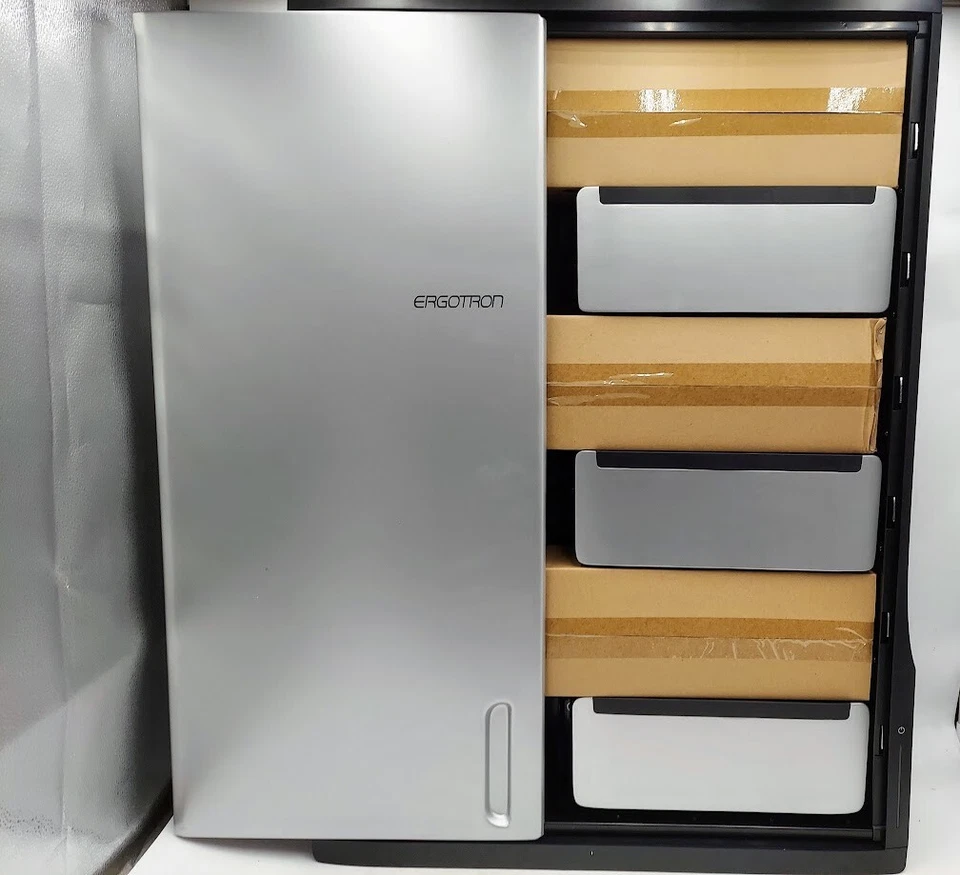 Ergotron DM12-1005-1 Universal Tablet Wall Station 12 Charging Cabinet - Image 4 of 4