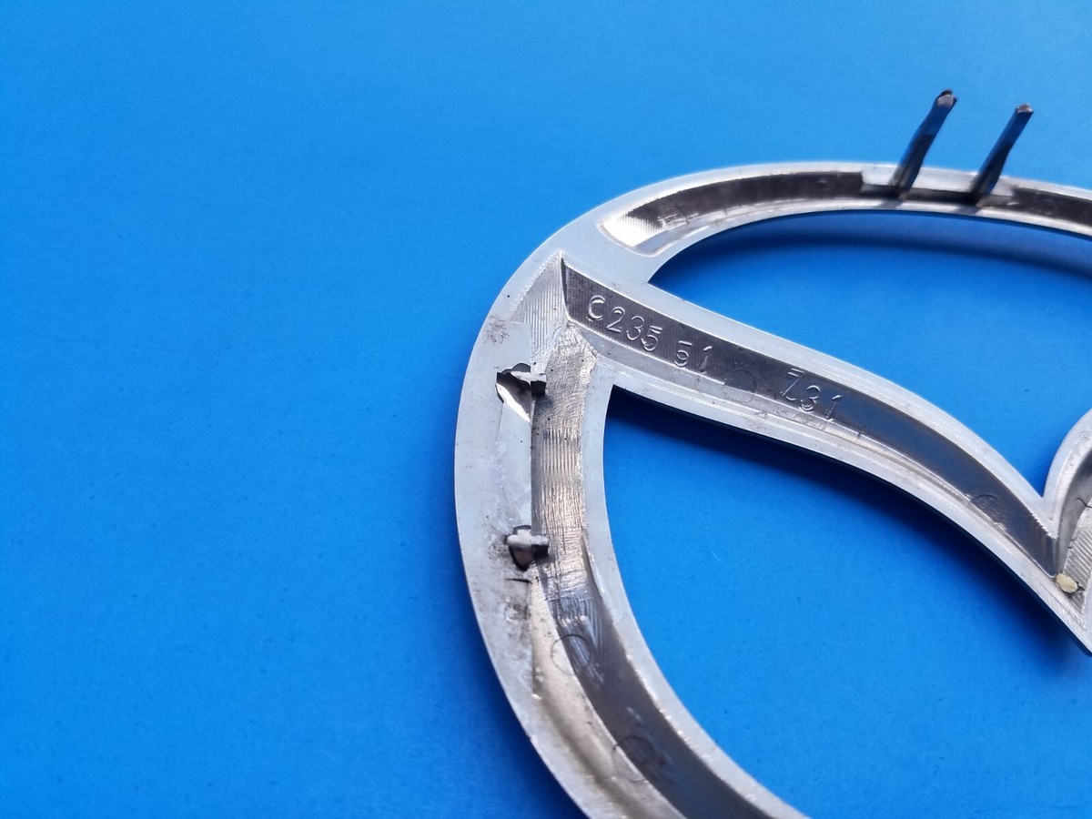 2007-2016 MAZDA 3 MAZDA3 FRONT GRILLE CHROME EMBLEM LOGO BADGE