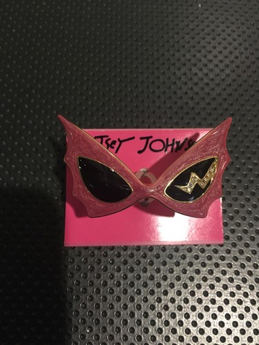 BETSEY JOHNSON 2 FINGER RING New - Picture 3 of 4