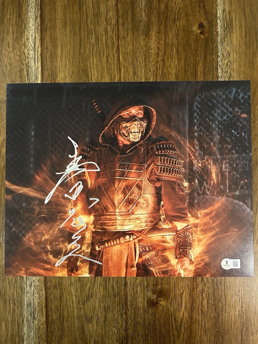 Hiroyuki Sanada 'Mortal Kombat' Signed 11x14 Photo 'Scorpion