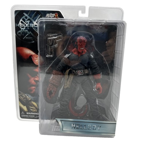 Mezco Hellboy Movie HELLBOY w/Horns Action Figure (PX Previews
