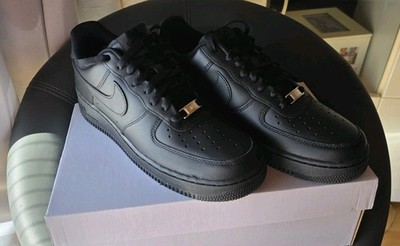 Nike Air Force 1 07 Schwarz 42,5 Sneaker Low NEU Mit Karton UNISEX