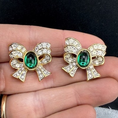 Vintage Richelieu Pierced Earrings Gold Tone Green Bow Rhinestone