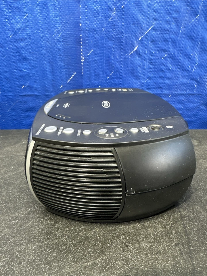 Jensen Modern Home CD JCR-322 Stereo Clock Digital AM/FM Radio READ - Image 2 of 4