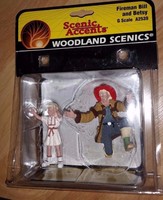 Scale Woodland Scenics Fireman Bill & Betsy A2539 Nip B Scale Woodland Scenics Fireman Bill & Betsy A2539 Nip B
