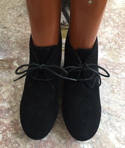 nine west suede booties