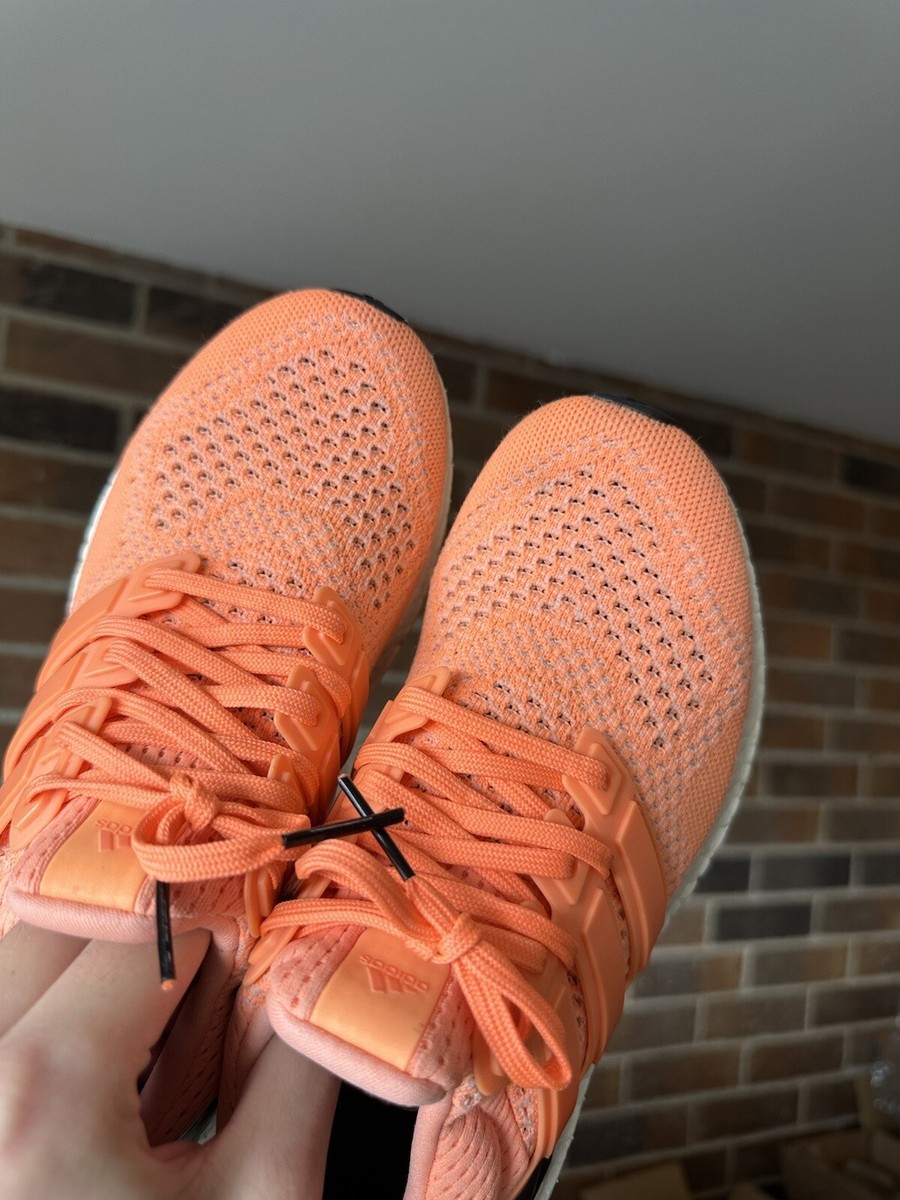 adidas gazelle silver green womens adidas Ultraboost 22 Shoes - Men's - Core Black / Turbo / Flash Orange