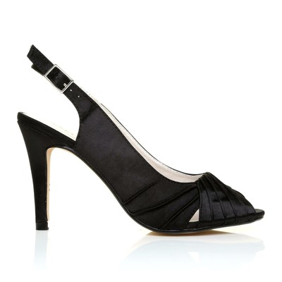 black bridesmaid sandals