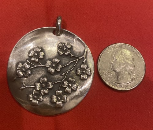 James Avery Retired Silver 925 Cherry Blossom Flower Medallion Pendant Vintage - Picture 2 of 15
