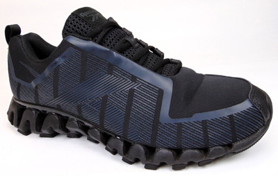 Reebok Zigwild TR 6 Men's Athletic Cross Training Shoes, Size 10.5 M, Black Gray