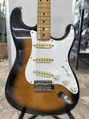 Fender Japan ST57-55 Stratocaster Sunburst Made in Japan 1984-1987 E.Guitar