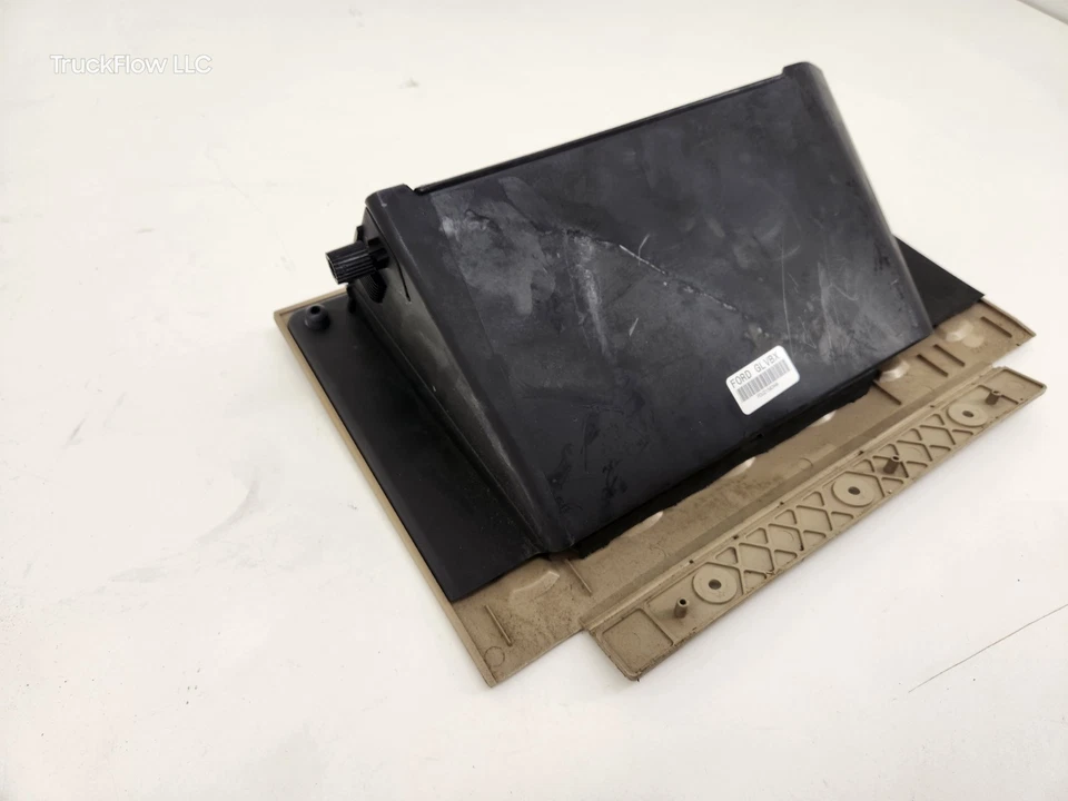 2008-2010 FORD F250-F550 SUPER DUTY ПРИБОРНОЙ ПАНЕЛИ ПРИБОРНОЙ ПАНЕЛИ ПЕРЧАТОЧНЫЙ ЯЩИК CAMEL ЖЕЛТОВАТО-КОРИЧНЕВЫЙ Б/У OEM - Изображение 4 из 4