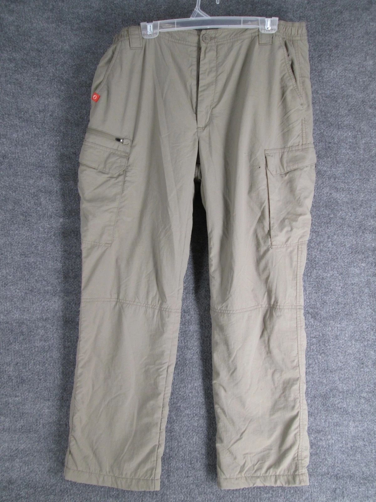 American Outdoorsman Men's Khaki Cargo Pants Fishing Hiking Travel Size 32 x 29