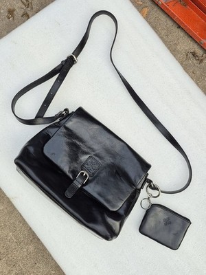 Patricia Nash Mili Distressed Leather Medium Crossbody Bag Pocket Book Purse