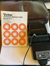 VIVITAR Electronic Auto Thyristor 273 Camera Flash With Case  Instructions