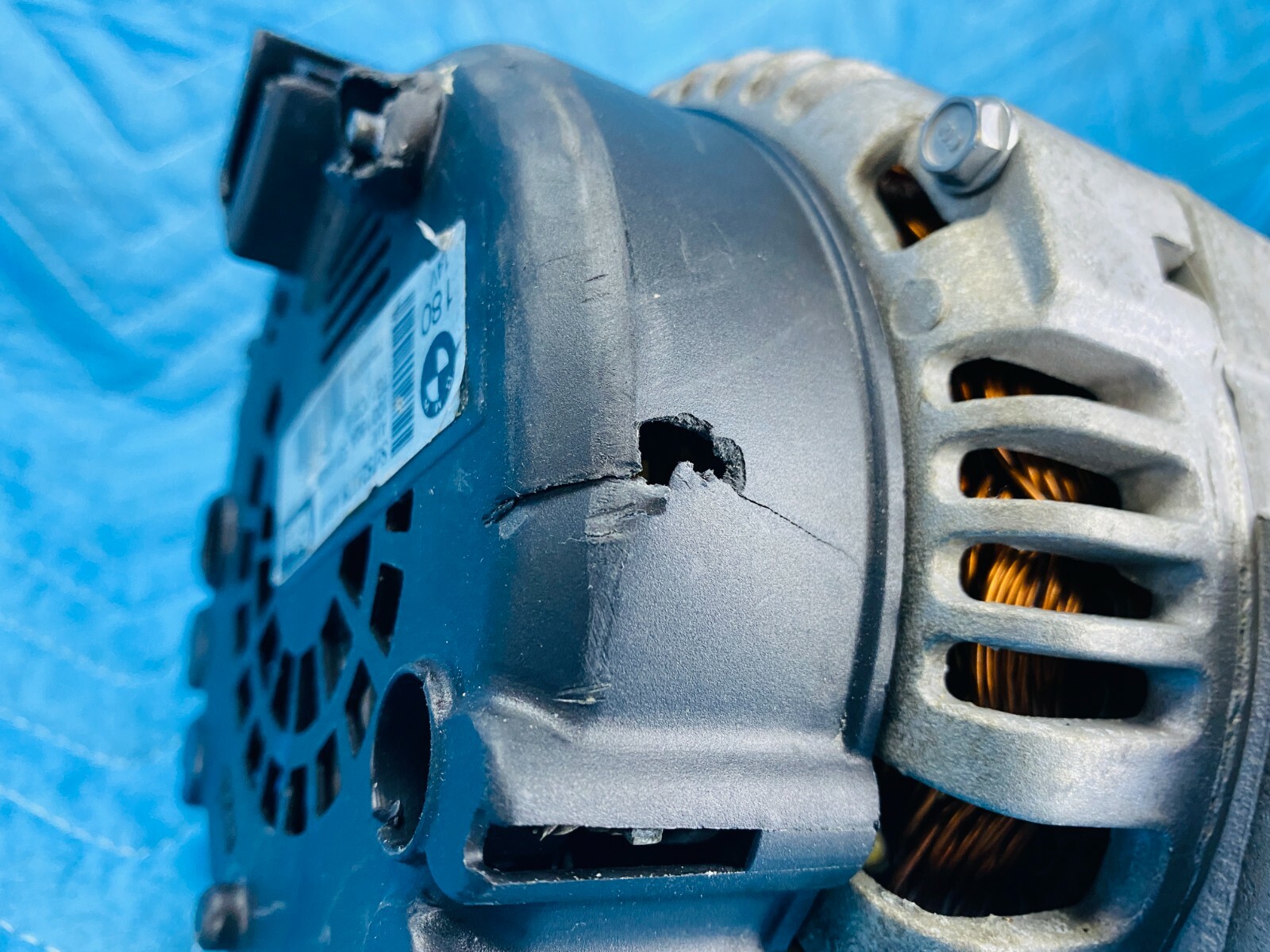 Genuine BMW Alternator w/ Bolts 12317521178 OEM | eBay