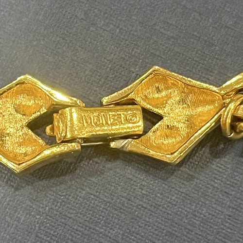 Vintage Signed Monet Gold Tone 13.5" Linked Necklace Stunning Star Pendant Xmas - Picture 8 of 11