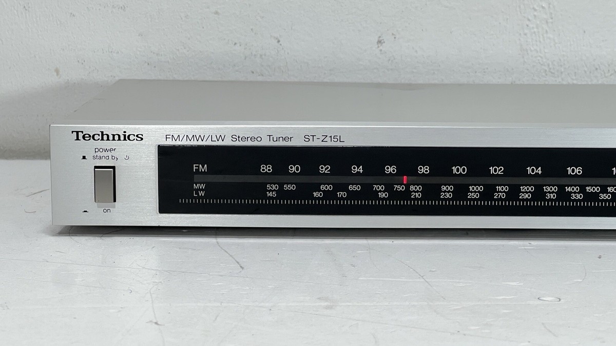 ② Amplificateur Technics SU-Z15 avec tuner ST-Z15L - Tuners