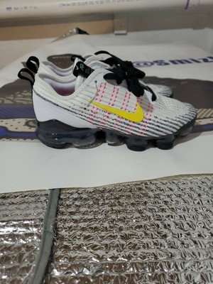 vapormax flyknit 3 yellow