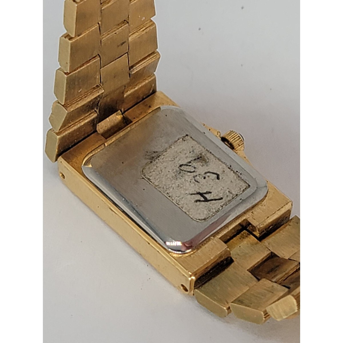 Arenix Vintage Gold Tone Quartz Rectangular Women\'s Esteemed Watch Vintage Gold Watch for Delicate Rectangle Dial Design Watch  main image 2