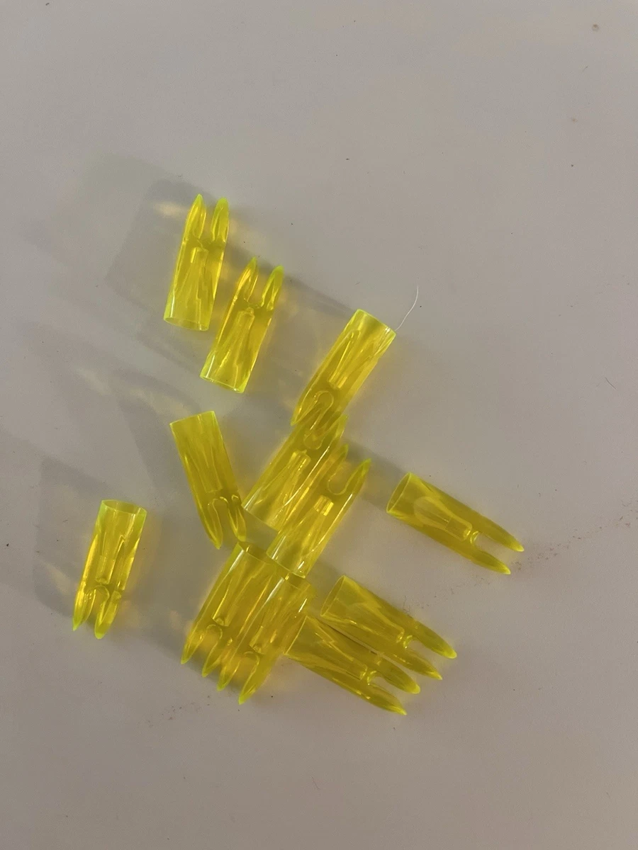 1 DZ VINTAGE TRANS FLO YELLOW 9/32” AAE PLASTINOCK GLUE ON SNAP ARROW NOCKS
