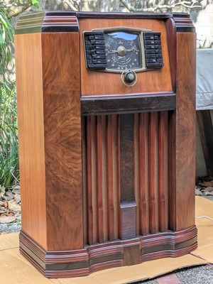Works Well* 1940s Zenith 12H670 Art Deco Wood Vacuum Tube Antique