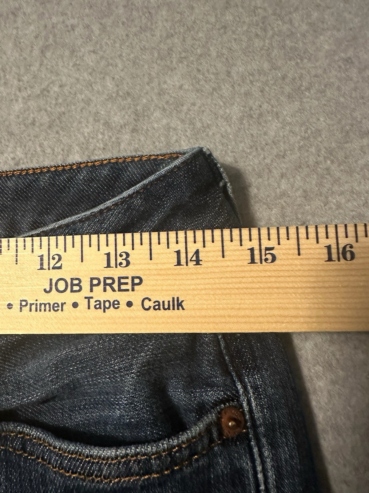 Picture 2 of 8