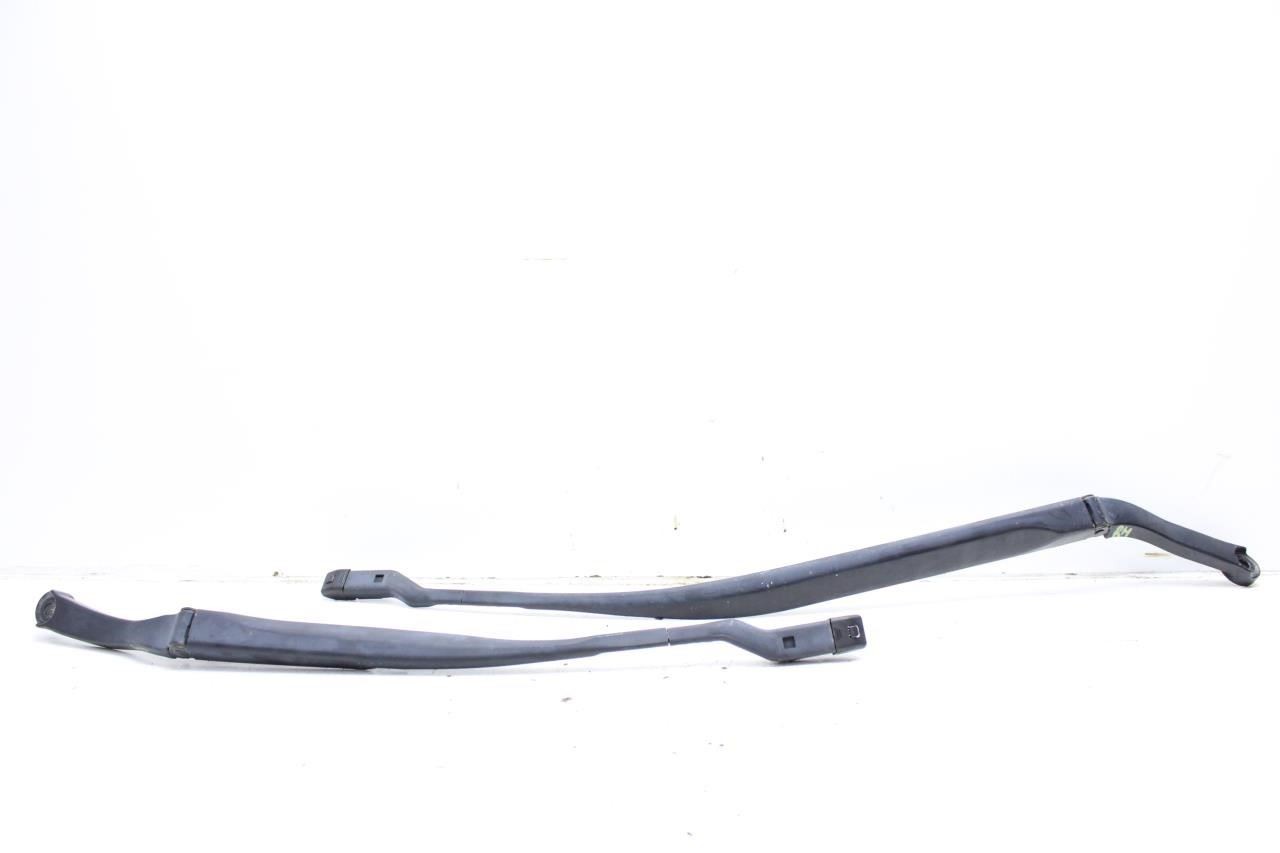 2014-20 Maserati Ghibli 3.0L Front Windshield RH and LH Wiper Arm Pair 670007562