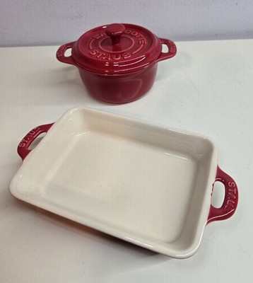 Set Two Staub La Cocotte France Mini Red Bakers/Pots/ Casseroles
