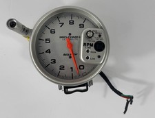 Autometer Ultra-lite Pro-comp Ii 5in 0-9000 Rpm Memory Pedestal Tachometer 6856 Autometer Ultra-lite Pro-comp Ii 5in 0-9000 Rpm Memory Pedestal Tachometer 6856