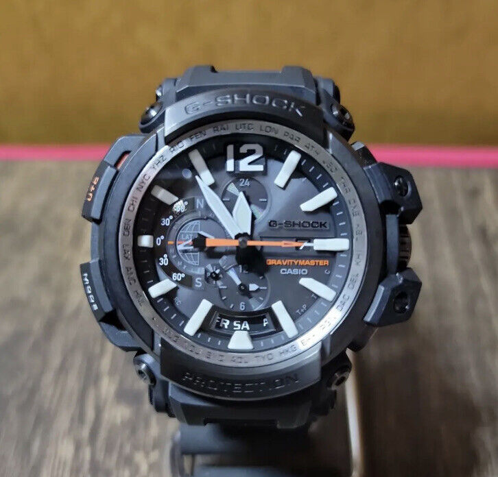 Casio G-shock Gravity Master GPW-2000-1AJF with Carbon Fiber belt