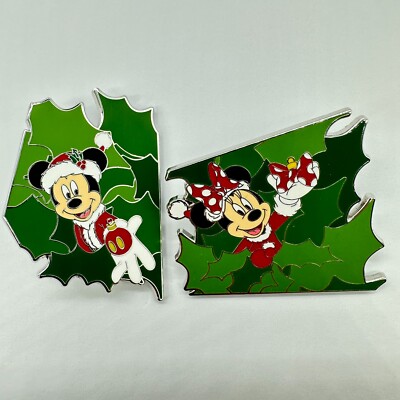 Disney Store JAPAN Pin 2022 LE 2220 Christmas Advent Calendar Mickey Minnie