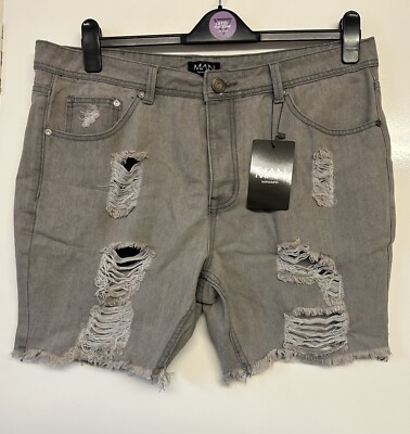 BOOHOO MAN Mens New Big Tall Slim Denim Distress Shorts Size