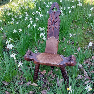 Brutalist Tripod Chair, Carved Wood Birthing Chair, Primitive Rustic Milk Stool