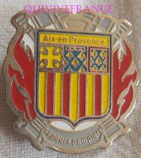 IN20367 - INSIGNE SAPEURS PIMPERS AIX EN PROVENCE, en réduction 24mm
