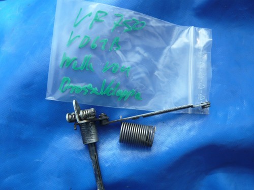 Honda VF 750 Vergaser Typ VD 61B  Welle v. Drosselklappe Klappe Shaft Carburetor