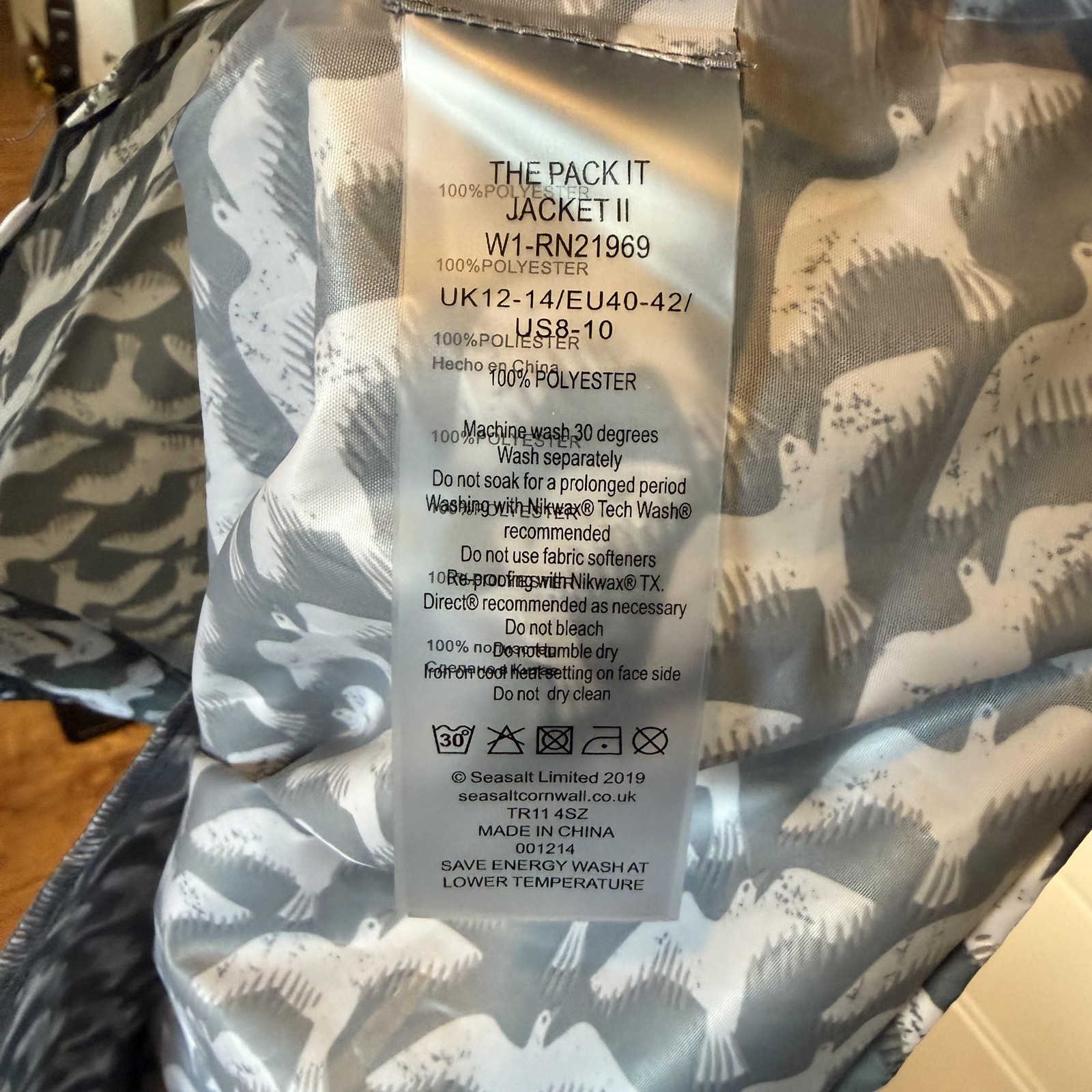 Seasalt Cornwall Pack It Jacket II Womens 8-10 Grey Bird Print Hooded Rain Coat image 6