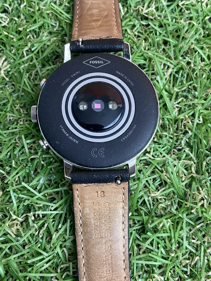 Fossil Venture HR Gen 4 Smart Watch DW7F1 - Rose Gold & Silver (A99) - Image 3 of 4