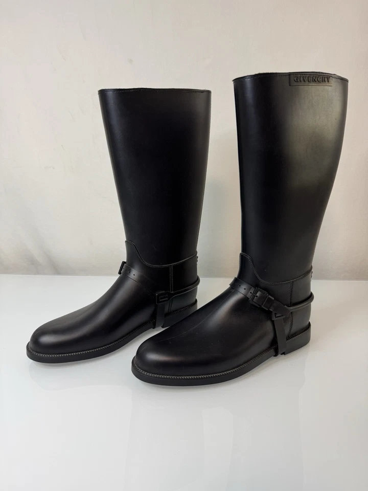 Givenchy Women's Black Rubber Rain Boots Size 40 - Image 2 of 4