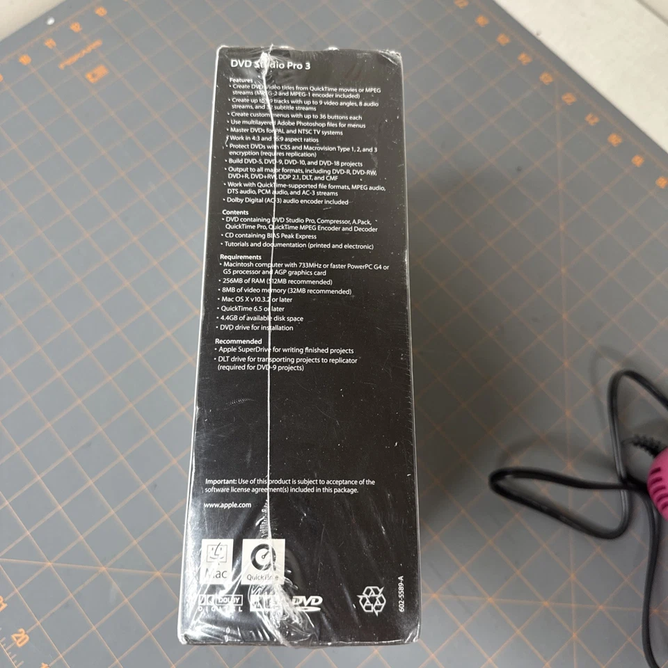 Vintage Apple DVD Studio Pro 3 M9498Z/A © 2003 Brand New - Image 3 of 4