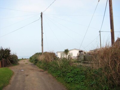Foto 6x4 Strommasten neben der Straße Ostende \/TG3632 Drähte führen ab c2008