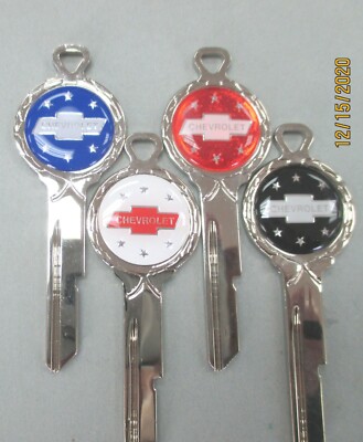 White B50C Chevrolet Bow Tie Deluxe Classic Key Set NOS keys 1968