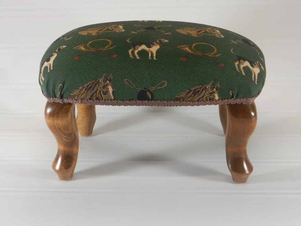 Pictorial Tapestry Hand Made Queen Anne Footstools - Image 2 of 4
