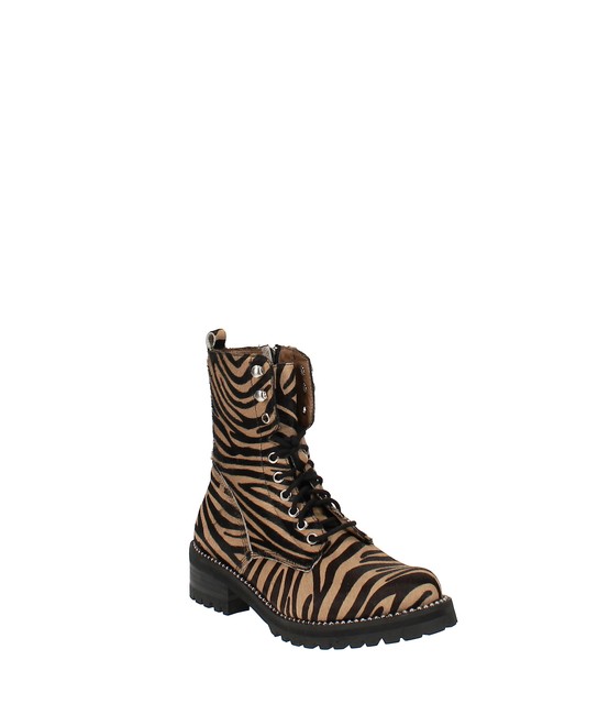 aqua combat boots