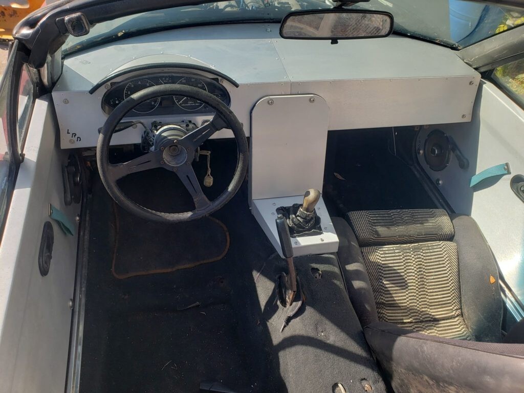 Picture 2 of 4