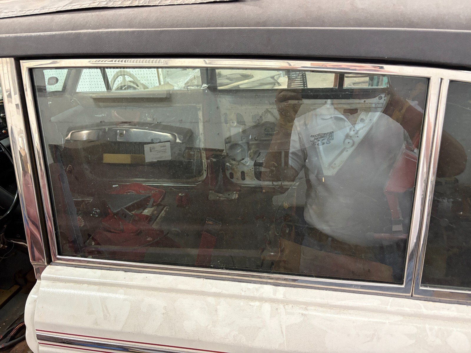 65 to 80 ROLLS ROYCE SILVER SHADOW LWB LEFT REAR DOOR SHELL