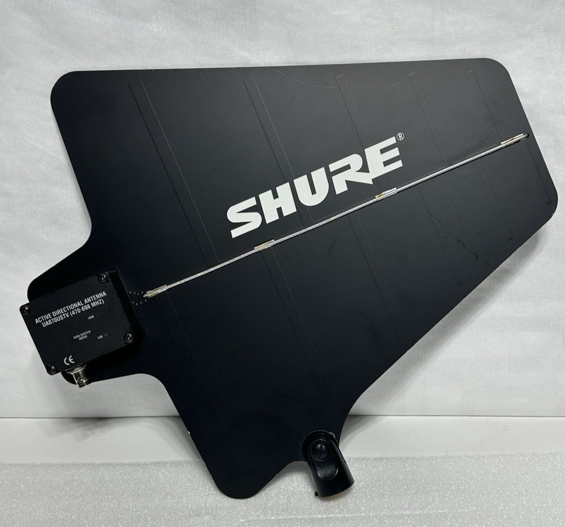 Shure UA870USTV Active Directional Antenna  (Freq 470-698MHZ)- FREE SHIPPING