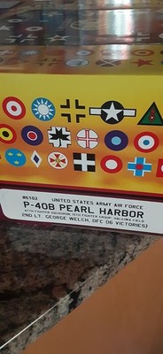 Carousel P-40B PEARL HARBOR #6102 1:48 DIECAST