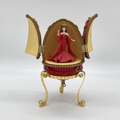 MATTEL BARBIE 2001 RED HOLIDAY CHRISTMAS EGG MUSIC BOX COUNTESS OF RUBIES